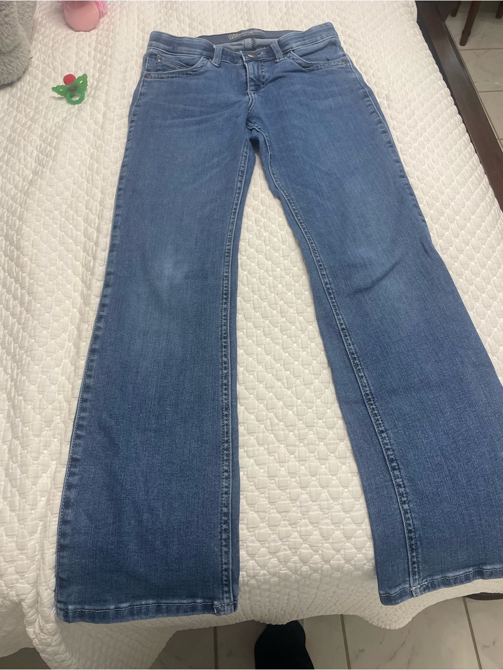 Wrangler Women's Blue Wide-Leg Jeans